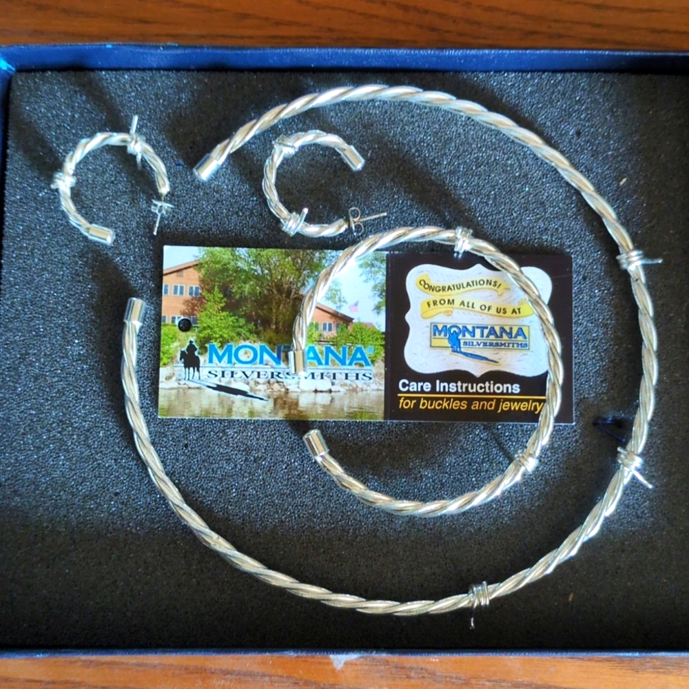 Montana Silversmiths Silver Jewelry Set